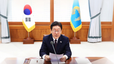 이 대통령 "초가삼간 태워선 안 돼"…연일 '속도 조절' 주문