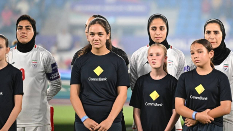 \'국가 침묵\' 논란 속…호주, 이란 여자축구 선수 5명 망명 허용