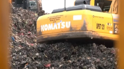 인니 최대 쓰레기 매립지, 폭우에 붕괴…최소 5명 사망