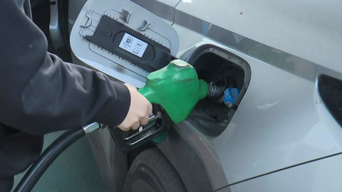 전국 기름값, 열흘 만에 하락…중동사태 이후 처음