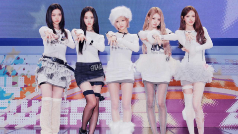 키키 '404 (New Era)', 3주 연속 주간 1위→월간 차트 정상 차지