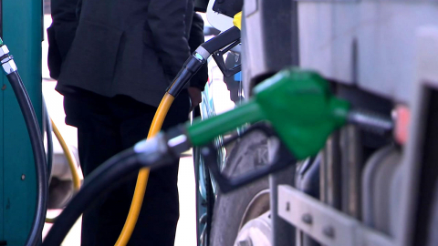 30년 만에 '석유 최고가격제' 시행…효과는?