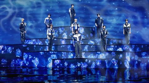 제로베이스원, 월드투어 피날레 서울서 장식…시야제한석도 완판