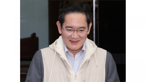 삼성 이재용, 출장 뒤 귀국…유럽 완성차 업체 만나