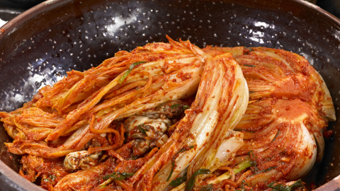 서울시 공식 홍보물인데…김치 '파오차이' 표기 논란