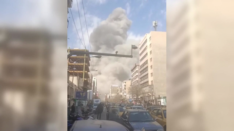 보름 맞은 '이란 전쟁'…미국 '출구 모색' vs. 이란 "안 놔준다"