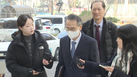 경찰 \'강서구청장 보선 개입\' 김규현 전 국정원장 소환조사