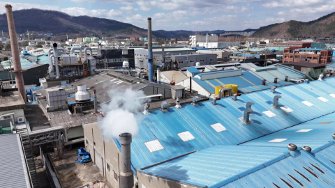 수출길 막혀 큰 타격…섬유업체 속으로 '끙끙'