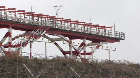 "무안공항 비극 잊었나"…제주공항에도 \'부적절\' 설비