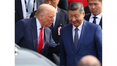 트럼프 "미중 정상회담 연기할 수도"...호르무즈 협조 압박