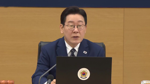 이 대통령 "전쟁 추경 신속 편성...자동차 5부제 등 대책 수립"