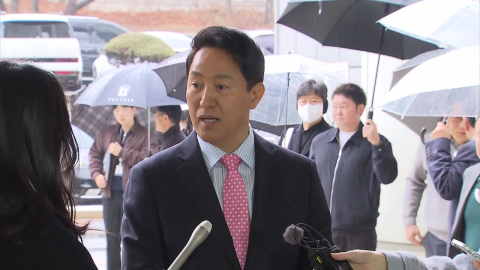 오세훈 "특검 법왜곡죄 고소 검토"…명태균 법정 대면은 불발