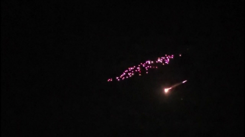 매일밤 집속탄 퍼붓는 이란…이스라엘 "전쟁 범죄"