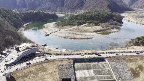 단종 발자취 따라…왕사남 흥행에 청령포 '진풍경'