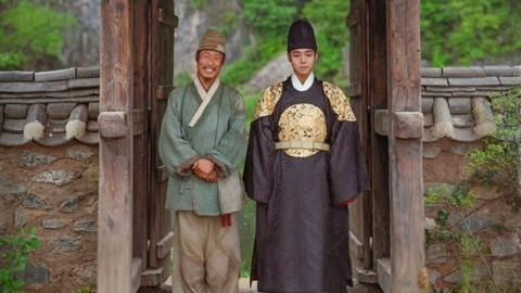 '왕과 사는 남자' 역대 흥행 3위...누적 매출은 1위