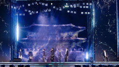 BTS 광화문 공연에도 하이브 주가 15%대 급락