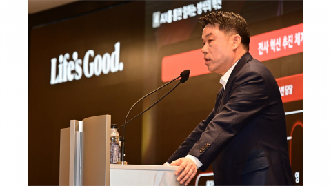 [기업] LG전자 류재철 "로봇 사업 원년...부품 사업 본격화"
