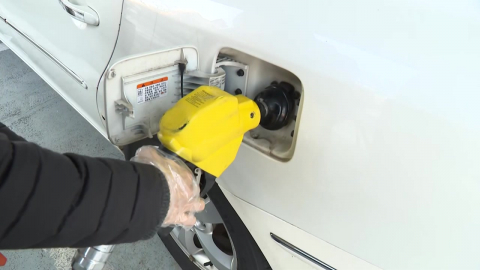 검찰, 4대 정유사 압수수색…"기름값 담합 혐의"