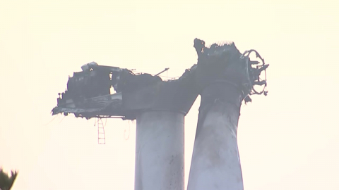 80m 풍력발전기에 불…점검하던 작업자 3명 숨져