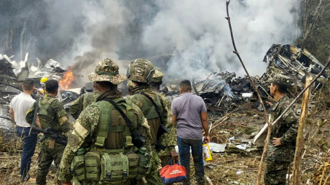 콜롬비아 수송기 추락해 8명 숨지고 80여 명 다쳐