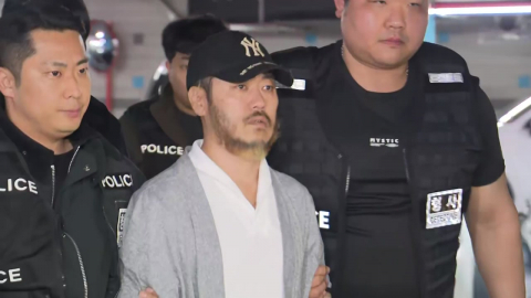 [현장영상+] '마약왕' 박왕열 경기북부청 호송…쏟아지는 질문에 '묵묵부답'