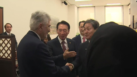 국회 외통위, 이란대사 면담…호르무즈 안전 보장 촉구