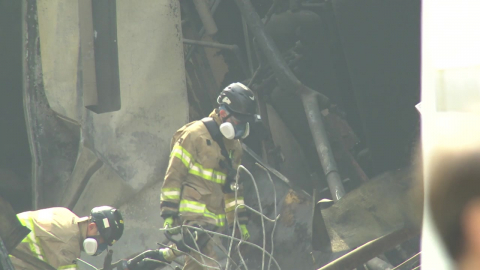 발화 지점 1층 \'집중 감식\'…현장서 유해 추가 수습