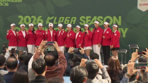여자골프의 계절이 왔다..."대상 후보는 무서운 신인 김민솔"