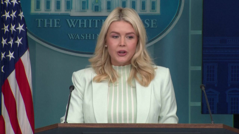 백악관 "이란과 협상 계속…패배 불인정 시 더 큰 타격"