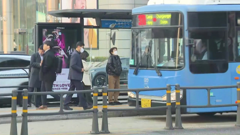 서울시 "기후동행카드 10% 페이백…출퇴근 집중 배차 연장"