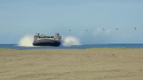 트럼프 '지상전' 카드 vs 이란 '100만 병력 결집'