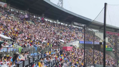 올해 1,300만 관중 달성?…흥행열풍 KBO 개막 2연전