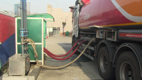 서울 기름값, 2차 사흘 만에 1,910원대..."위기 3단계 땐 민간도 차량 5부제"