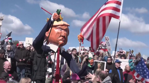 "아들들 데려와"…900만 명 반 트럼프 시위