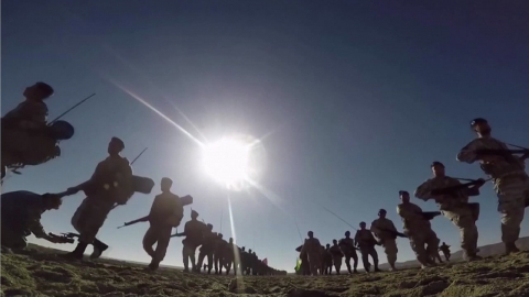 지상전 압박 속 공방 격화…정유공장도 타격 vs 전선 확대