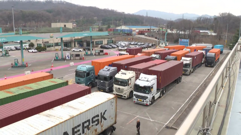 고유가·물동량 감소에 이중고…"화물차 멈출 지경"