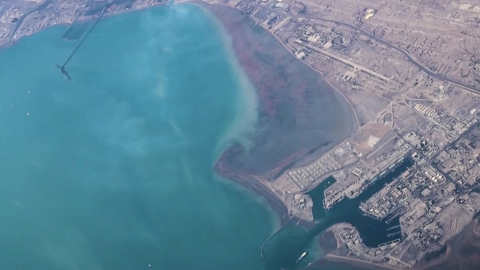 "호르무즈 봉쇄에도 종전 의향"…쿠웨이트 유조선 피격