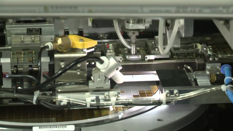 이란전쟁에도 수출 8백억 달러 첫 돌파…반도체도 신기록