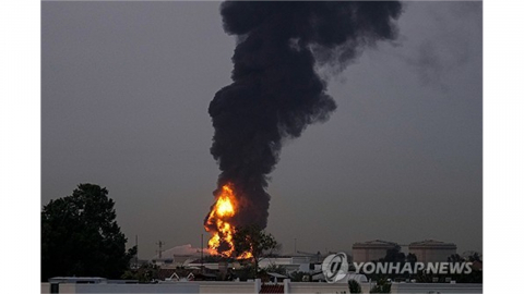 미국은 발 빼는데...UAE, '호르무즈 개방' 군사연합 추진