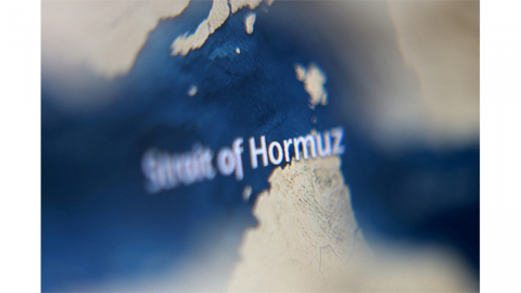 "호르무즈 안 도우면 우크라 무기지원 중단"...트럼프, 유럽 협박