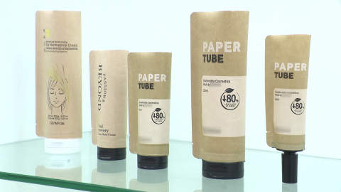 "플라스틱 막히자 종이로"…전쟁이 부른 '대체 포장지'