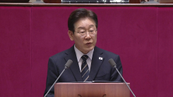 이 대통령 "현 위기는 소나기 아닌 폭풍우"...'위기' 28번 언급