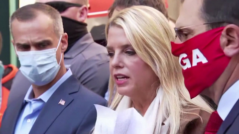 트럼프, 법무장관 전격 경질…"'엡스타인 파일'·정적 수사 불만"