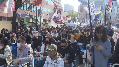 '윤 탄핵 1년' 서울 도심서 진보·보수 대규모 집회