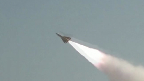 이란, 미 전투기 첫 격추...실종된 미군 조종사, 포로 될까?