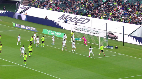 '이승우 쐐기골' 전북, 울산 꺾고 3연승으로 2위 도약