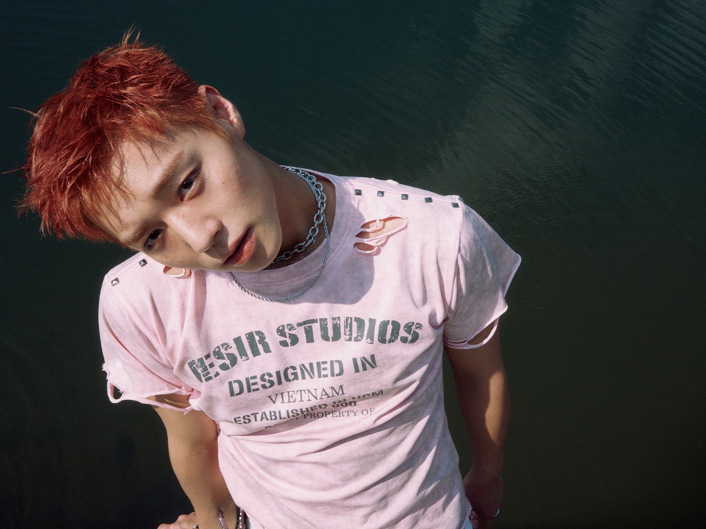 ‘오렌지빛 파격 변신’ 박지훈, 주근깨+몽환미 담은 새 콘셉트 포토 공개