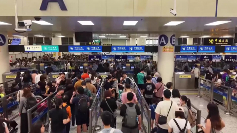 중국 유류 할증료 6배 인상…1년 치 항공권 사재기