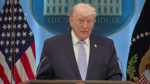 [현장영상+] 트럼프 "수색 성공 축하 위해 회견 열어"…"이란 상공, 적의 폭격에 직면"