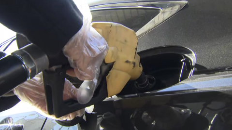 '휘발유 2천 원 시대' 열렸다…산업부 "꾸준히 상승할 것"